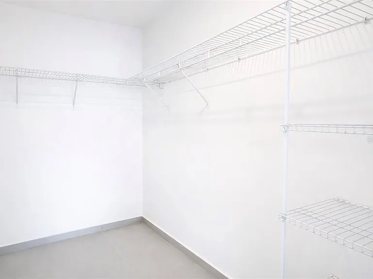 1509 Ponce De Gln — Photo 10
