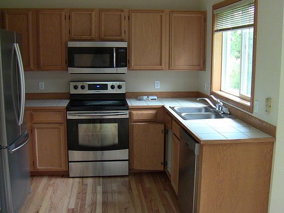 2nd image of 26233 Tuckerman Ave NE