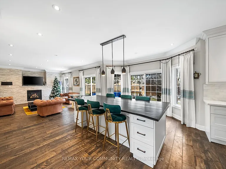 31 Marinucci Ct — Photo 13