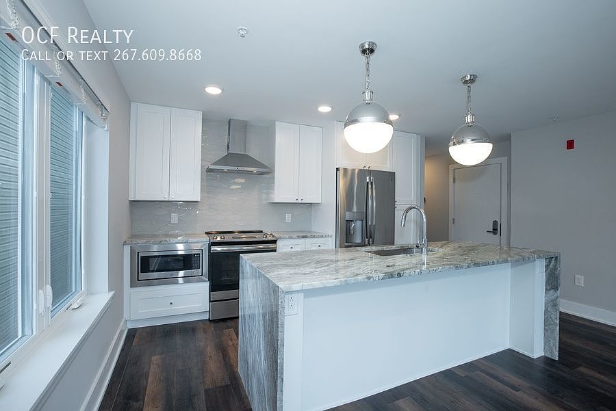 1st image of 823 N 20th St Unit 7