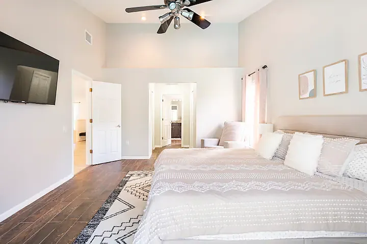 4712 Spring Meadow Ln — Photo 13