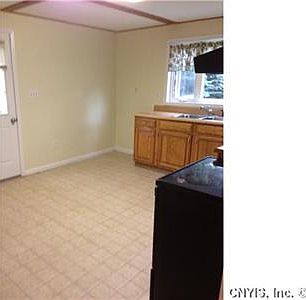 4th image of 406 S James St