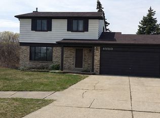 45513 Brandywynne Ln, Macomb, MI 48044