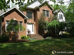 6 Valley Manor Dr, Sparta, NJ 07871