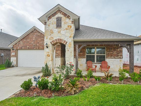 3rd image of 30233 Creekside Dr