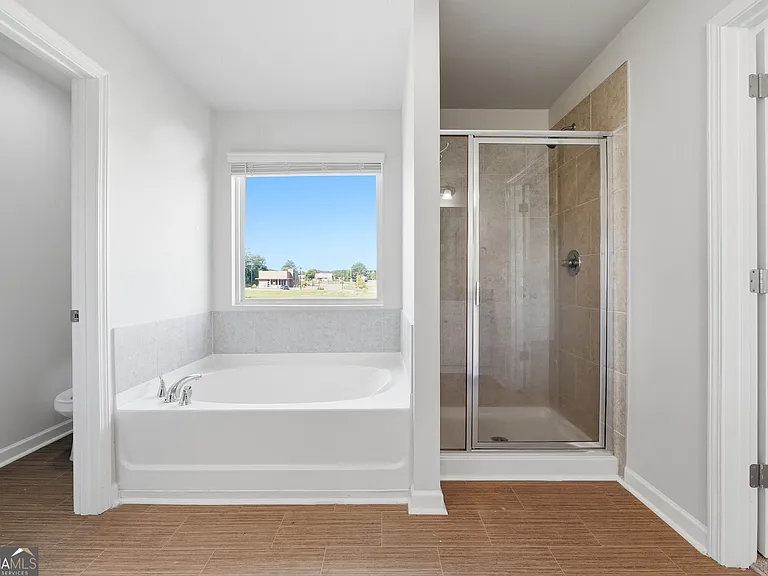 1877 Mitchell Farm Ct — Photo 18