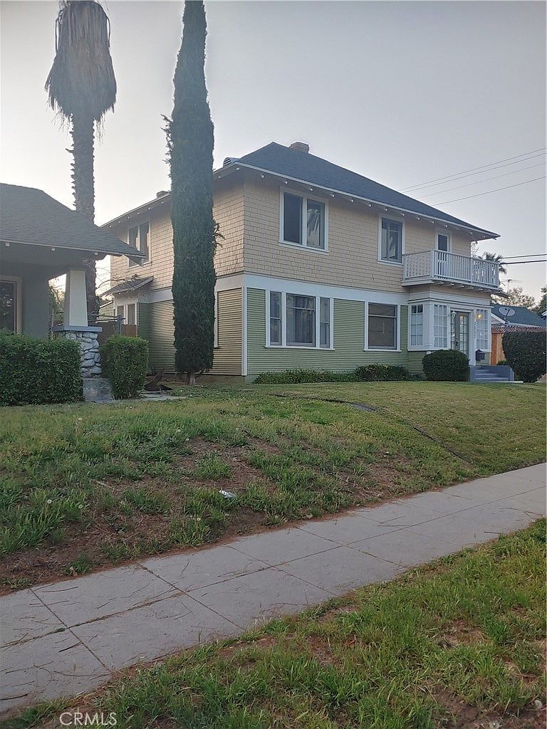 3857 Pine St, Riverside, CA 92501 | MLS #OC25048794 | Zillow