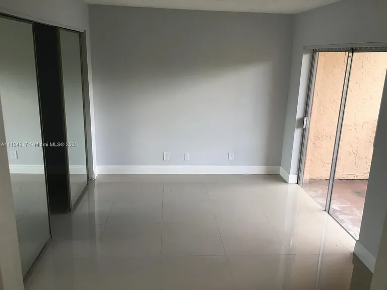 7501 NW 16th St #3303 — Photo 39