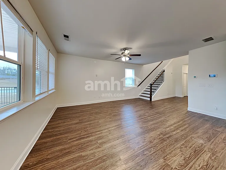 222 Vista Way — Photo 7