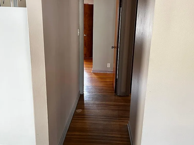 552 Englewood Ave #1 — Photo 7