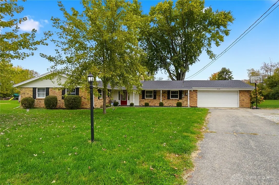 2170 Fairfield Pike photo 1