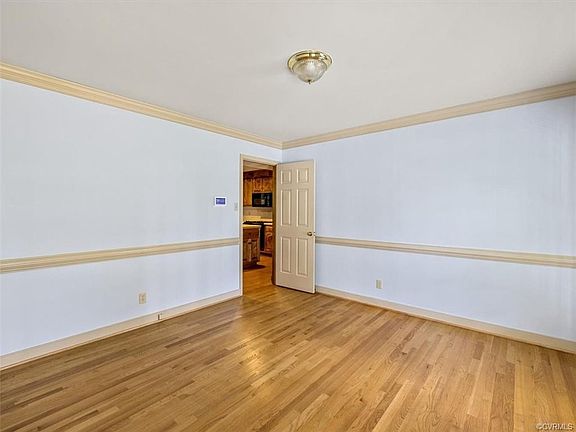 4th image of 7951 Penniman Pl