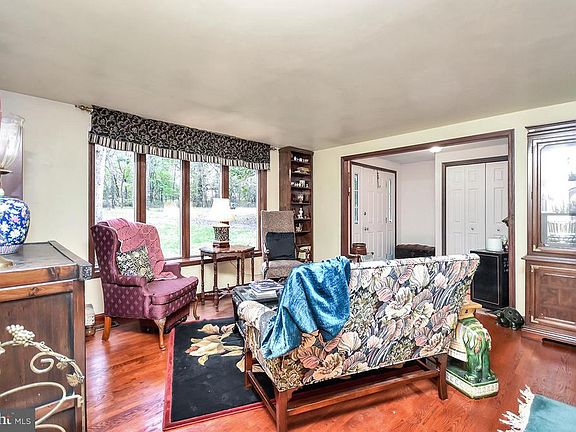 4th image of 17080 Black Oak Dr
