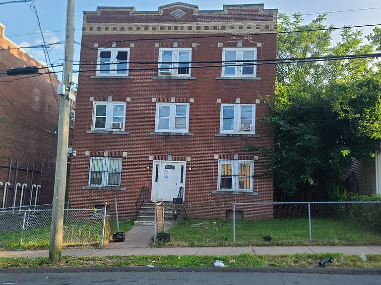 41-43 Nelson St — Photo 5