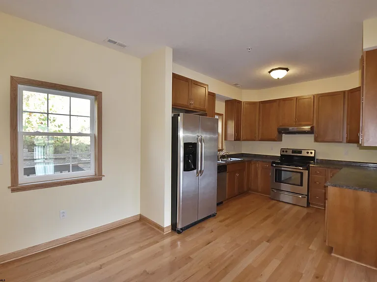 208 Timber Ridge Rd — Photo 7