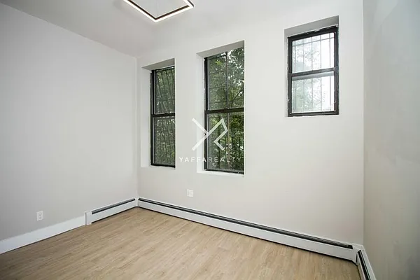 Rented by Yaffa Realty LLC | media 19