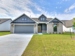 3869 E 144th Pl S, Bixby, OK 74008