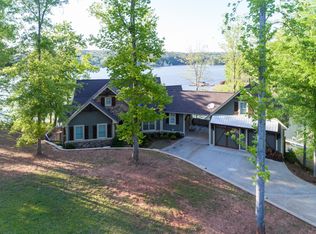 548 Hickory Trl, Jacksons Gap, AL 36861