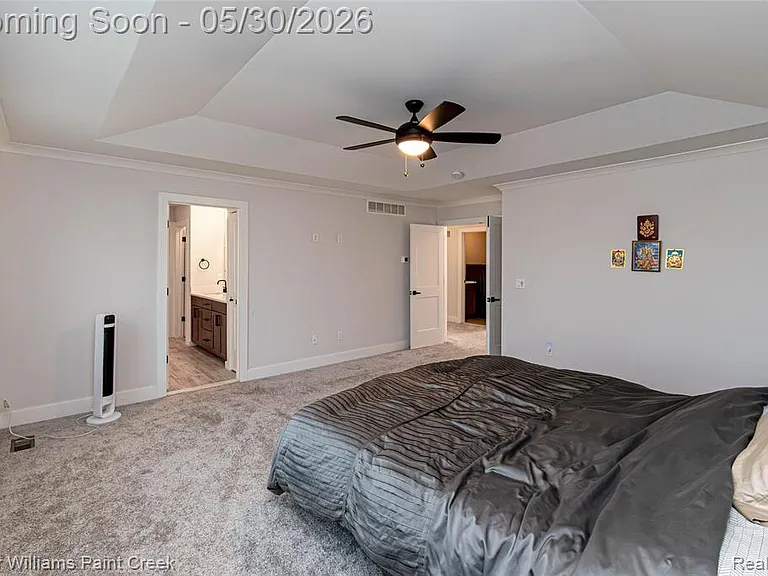 375 Amelia Cir — Photo 35