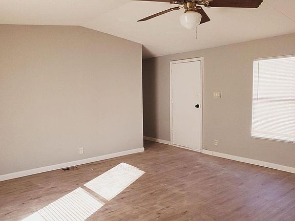 2nd image of 5905 N Cambric Ln