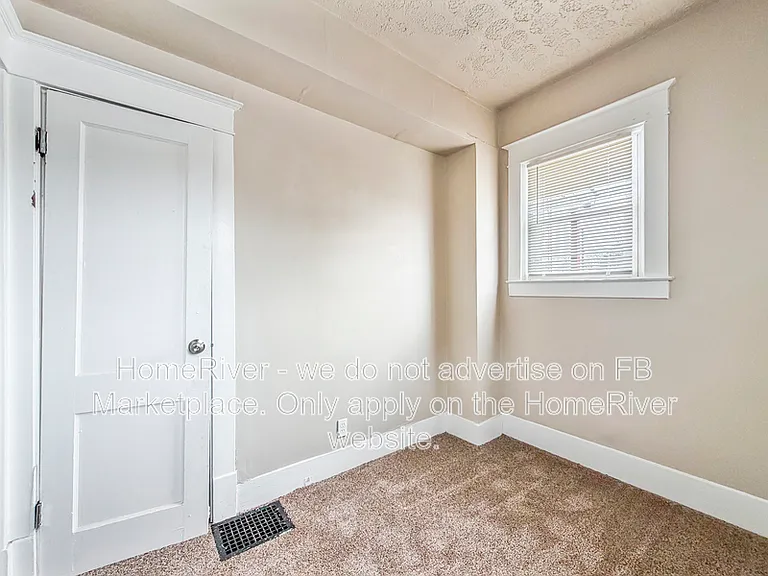 3922 River Park Dr — Photo 12