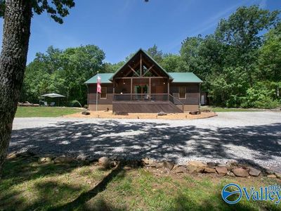 97 Deaton Rd, Laceys Spring, AL, 35754