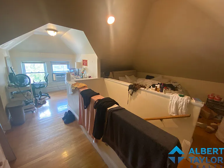 12 Gerald Rd — Photo 5