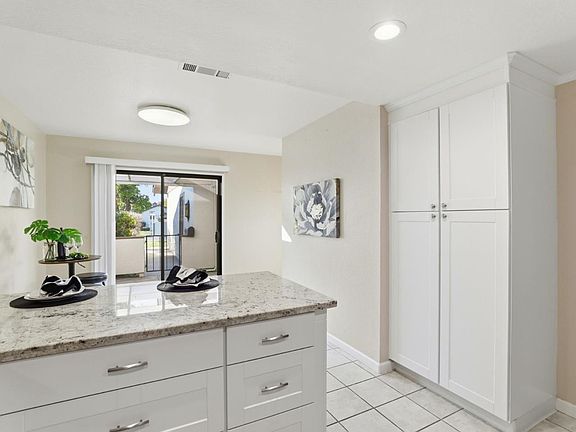 5th image of 6250 Blauer Ln