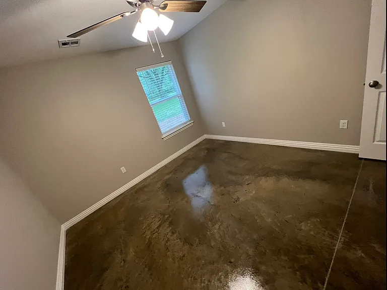 4164 N Saint Louis Ave — Photo 10
