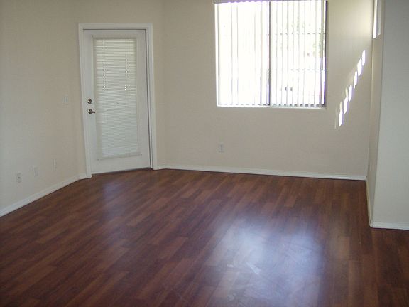4th image of 1941 S Pierpont APT 1121