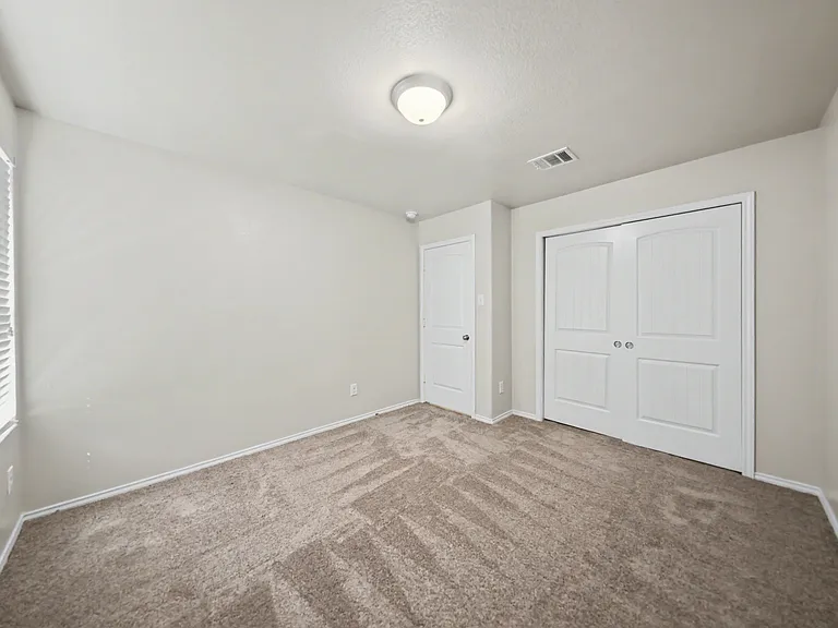 244 Circle Way — Photo 18