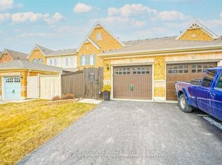 33 Warnford Cir, Ajax, ON L1T0J7