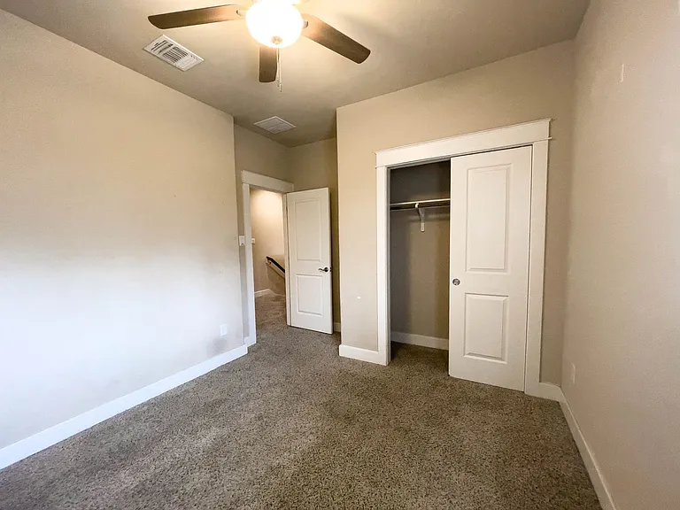 1511 Inglewood St — Photo 17