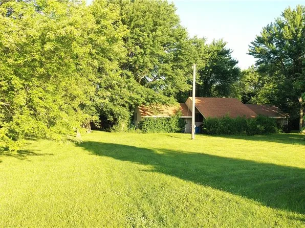 37720 Bethel Church Rd, Osawatomie, KS 66064