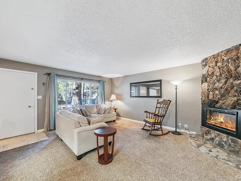 1121 Herbert Ave #A — Photo 2