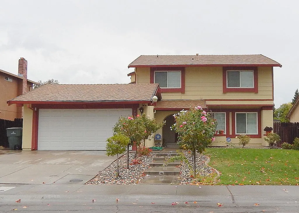7383 Patero Cir photo 1