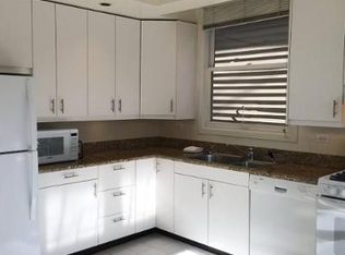 925 W Fletcher St #2, Chicago, IL 60657