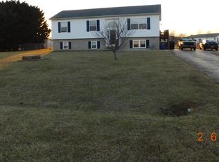 450 Blaine Dr, Felton, DE 19943