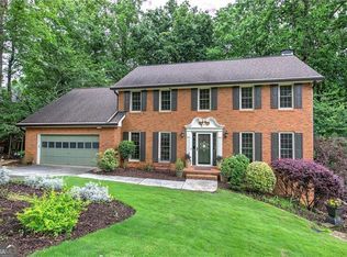 425 Bellflower Ct, Roswell, GA 30076