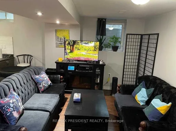 231 Fernforest Dr, Brampton, ON L6R 1E1