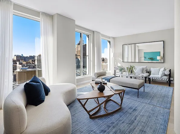 215 W 28th St APT 15A, New York, NY 10001