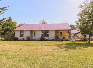 1682 N Stark Rd, Midland, MI 48642