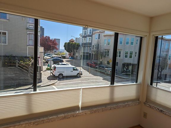 5th image of 296 Union St APT 1