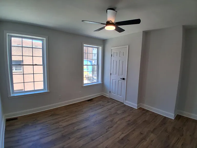 227 W Mulberry St #1 — Photo 23