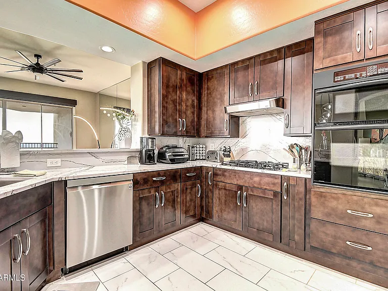 14850 E Grandview Dr #231 — Photo 17