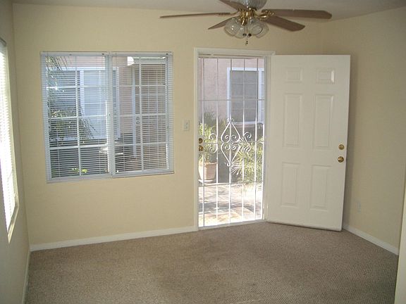 5th image of 821 Queenstown Ct