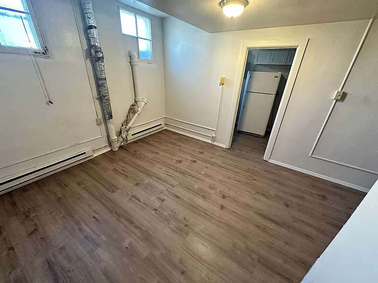 Ebert Apartments — Photo 7