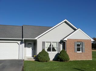 188 Pleasant Valley Rd, East Earl, PA 17519