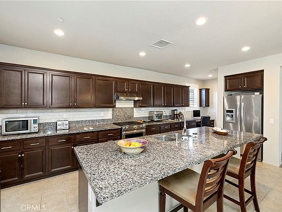 3rd image of 81917 Villa Palazzo Dr