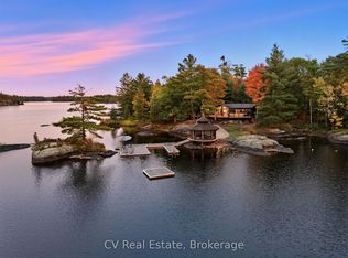 1069 White Eagle Rd, Gravenhurst, ON P1P1R3